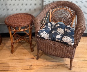 lot 35 image: Antique Wicker Chair and Side Table Set