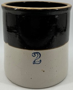 lot 143 image: Robinson Ransbottom Stoneware Crock with Black Glaze, 2 Gallon