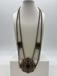 lot 259 image: Vintage Ornate Necklace with Green Jewels and Bronze Filigree Design