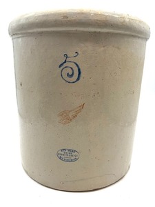 lot 327 image: Antique Red Wing 5 Gallon Stoneware Crock