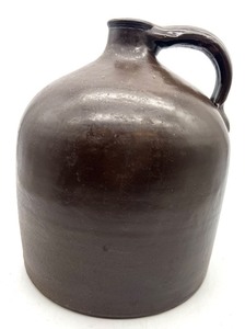 lot 330 image: Vintage Brown Stoneware Jug with Handle