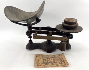 lot 331 image: Antique Chicago Scale Co. Balance Scale with Weights