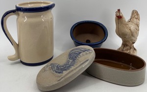 lot 322 image: Rustic Rooster-Themed Ceramic and Stoneware Collection