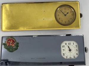lot 369 image: Vintage Lot of 2 Standard Mirror and New Haven Dashboard Clocks