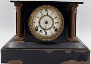 lot 370 image: Antique Mantel Clock with Roman Numerals and Ornate Columns