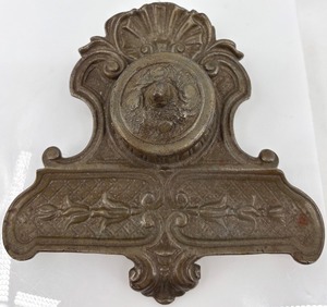 lot 404 image: Antique Cast Iron Ornate Wall-Mount Inkwell with Lift Top
