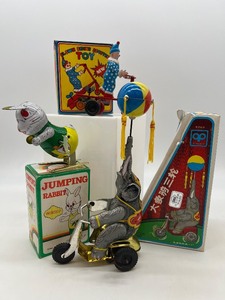 lot 271 image: Set of 3 Vintage Wind-Up Tin Toys with Original Boxes - Elephant, Clown, Rabbit