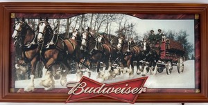 lot 449 image: Bradford Exchange Budweiser Clydesdales Lighted Wall Art Limited Edition