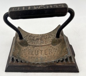 lot 467 image: Antique Geneva Hand Fluter Iron with Patent Date 1866
