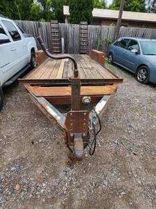 lot 6 image: 2006 Towmaster Equipment Trailer