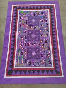 lot 26 image: Hmong Story Cloth