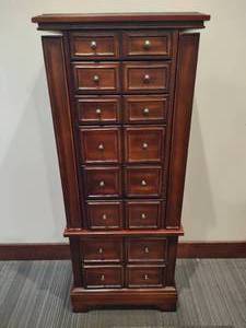 lot 50 image: Wooden Floor-Standing Jewelry Cabinet