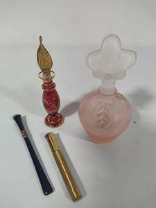 lot 68 image: Vintage Perfume Bottles & Cigarette Sleeves