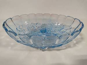 lot 85 image: Indiana Glass Harvest Blue Footed Serving Bowl