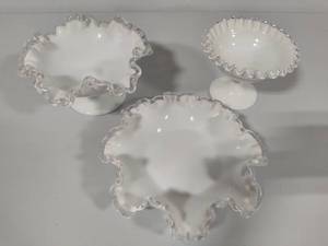 lot 70 image: Fenton Silvercrest White Milk Glass Ruffled Candy Dishes
