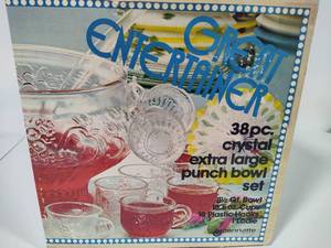 lot 73 image: 38pc Crystal XL Punch Bowl Set