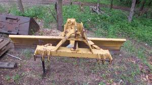 lot 2 image: Bush Hog 3 Point Blade