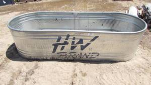 lot 20 image: 8 HW Stock Tank