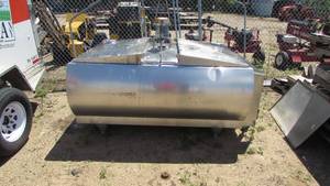 lot 23 image: Stainless Steel Bulk Tank