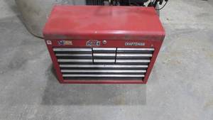 lot 34 image: Craftsman Tool Box With Multiple Drawers