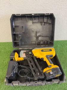 lot 56 image: DeWalt DC618 18 Volt Finish Nailer