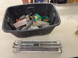 lot 66 image: Tote of Tiling Supplies