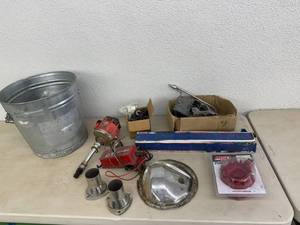 lot 73 image: Automotive Parts in Galvanized Pale