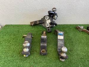 lot 117 image: Trailer Receivers