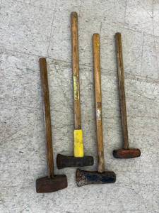 lot 120 image: Long Handled Tools