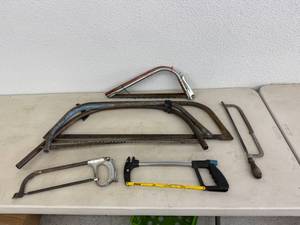 lot 134 image: Hand Saws