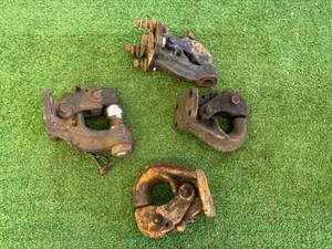 lot 143 image: Pintle Hitches