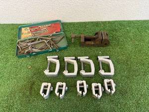 lot 174 image: Clamps & Allen Wrenches