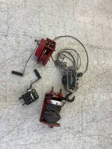 lot 176 image: Cable Hoists
