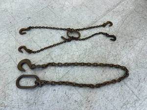 lot 177 image: Large Chains