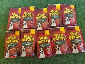 lot 185 image: Pup-Peroni Dog Treats