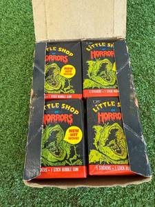 lot 222 image: Box of Unopened Packs Little Shop of Horrors Movie Cards
