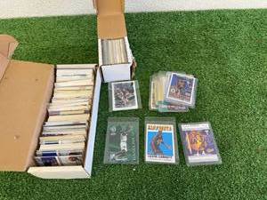lot 238 image: Basketball Cards
