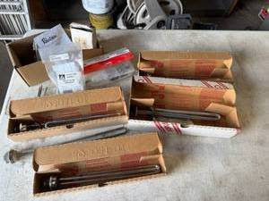 lot 82 image: Hot Water Heater Elements & Repair Parts