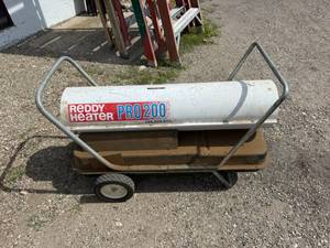 lot 11 image: Reddy Heater Pro 200 200,000 BTU Heater