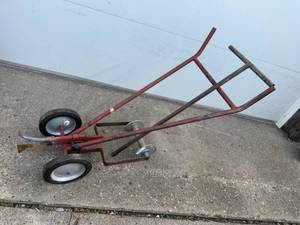 lot 23 image: Cable Plow