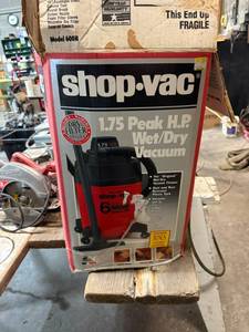 lot 40 image: Shop Vac 6 Gallon - Lightly Used