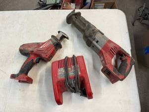 lot 164 image: Milwaukee Saws & Charger 18V