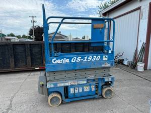 Genie GS-1930 Lift
