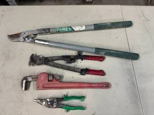 lot 216 image: Pipe Wrench, Cutters