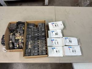 lot 230 image: Circuit Breakers