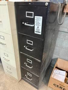 lot 245 image: 4 Drawer File Cabinet
