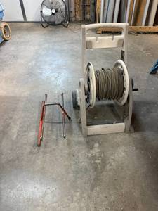 lot 246 image: Wire Holder & Hose Reel of Rope