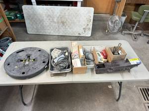 lot 254 image: Everything on Table