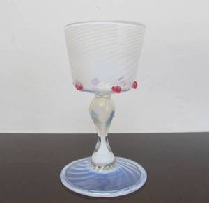 lot 13 image: Beautiful & Interesting Antique Early 1900s SALVIATI Handblown Glass Goblet