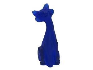 lot 6 image: Fantastic Large FENTON Cobalt Blue Satin Glass Alley Cat Sculpture - ffogkc 2006